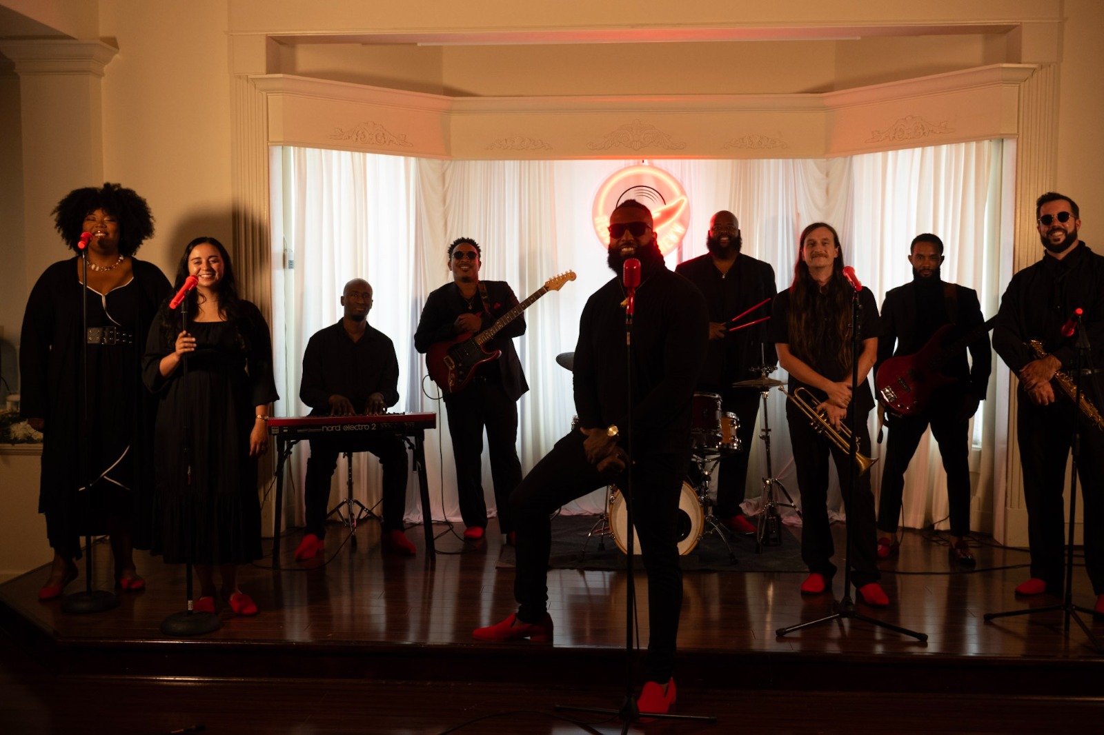 Redd Shoee Creww full band performing live